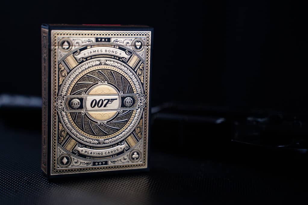 Baraja de cartas James Bond 007