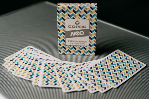 Baraja de cartas estándar Copag 310 Neo Tune in 1