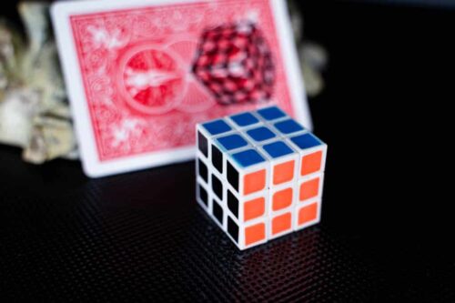 Blink Project cubo de Rubik magia con cartas
