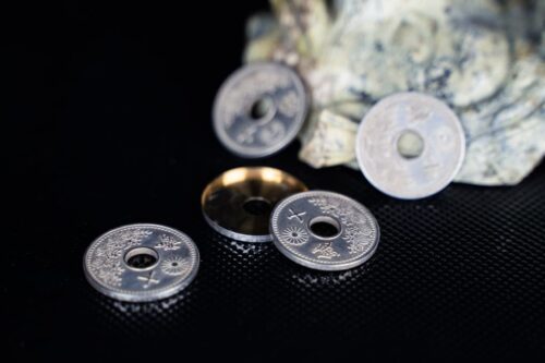 Comprar 4 Monedas Japonesas + cascarilla