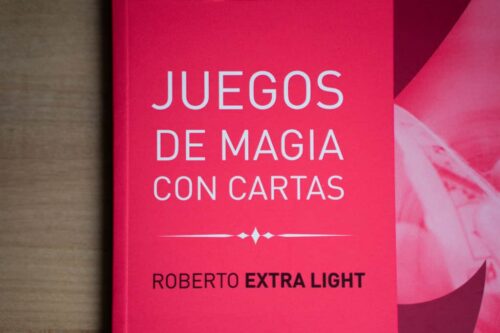 Libro Roberto Extra Light Trucos con Cartas