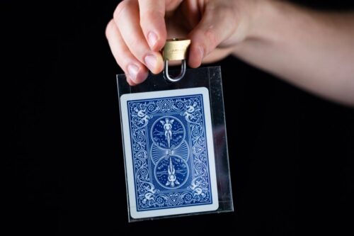Locking System truco de magia con cartas